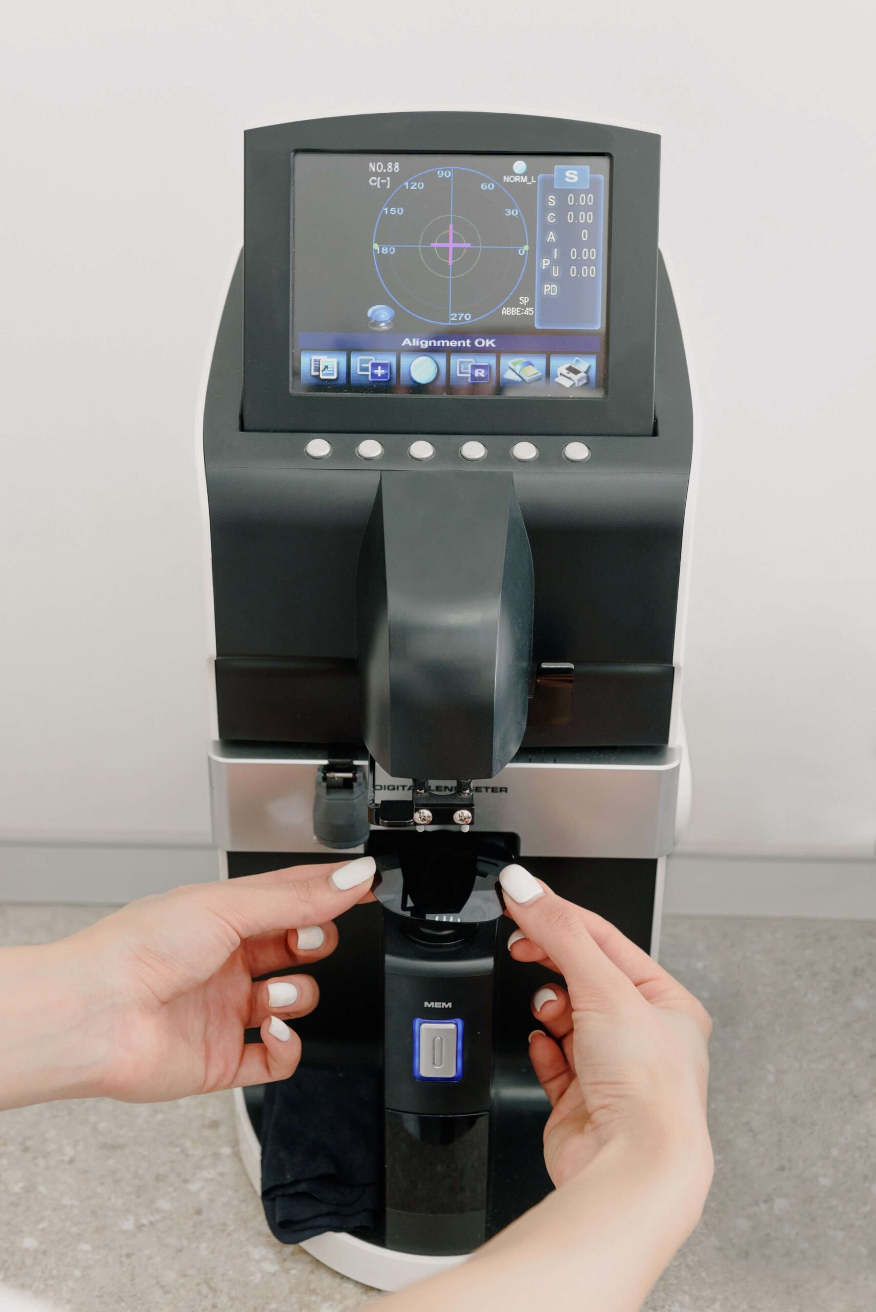 Ecografia oculara 1.1. aparat pentru diagnosticare